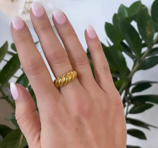Gold Croissant Ring
