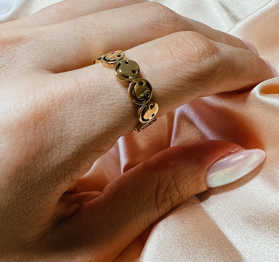 Emoji Ring