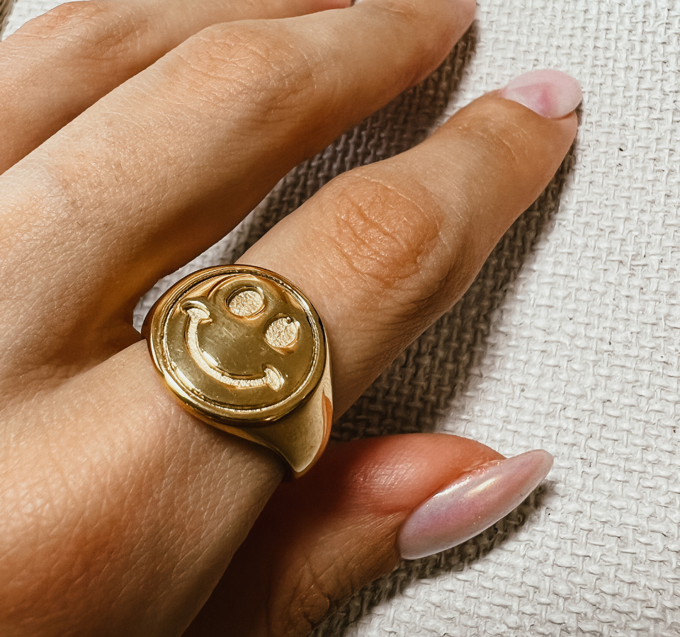 Happy Ring