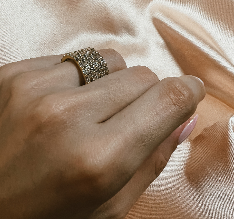 Shiloh Band Ring