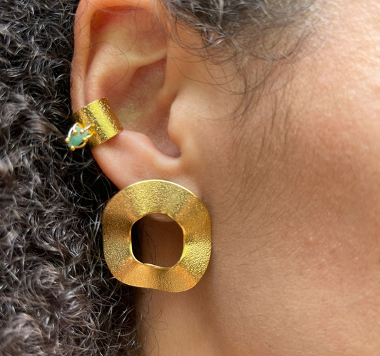 Serena Wave Hoops