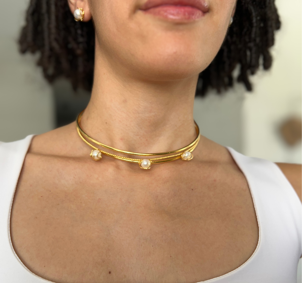 Trois Pearl Chocker